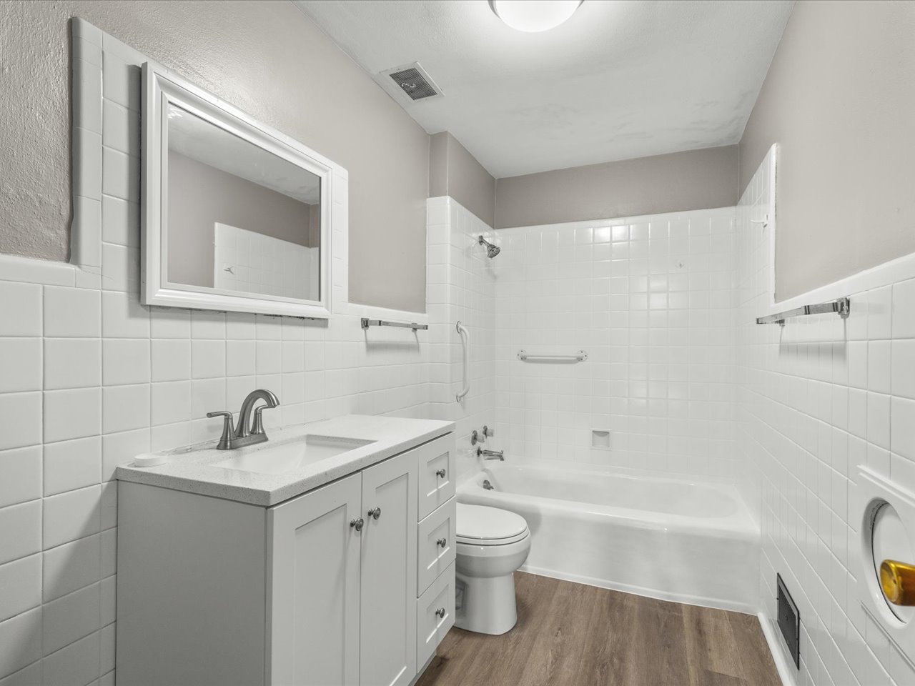 820 Cottage Grove Avenue Property Photo 16