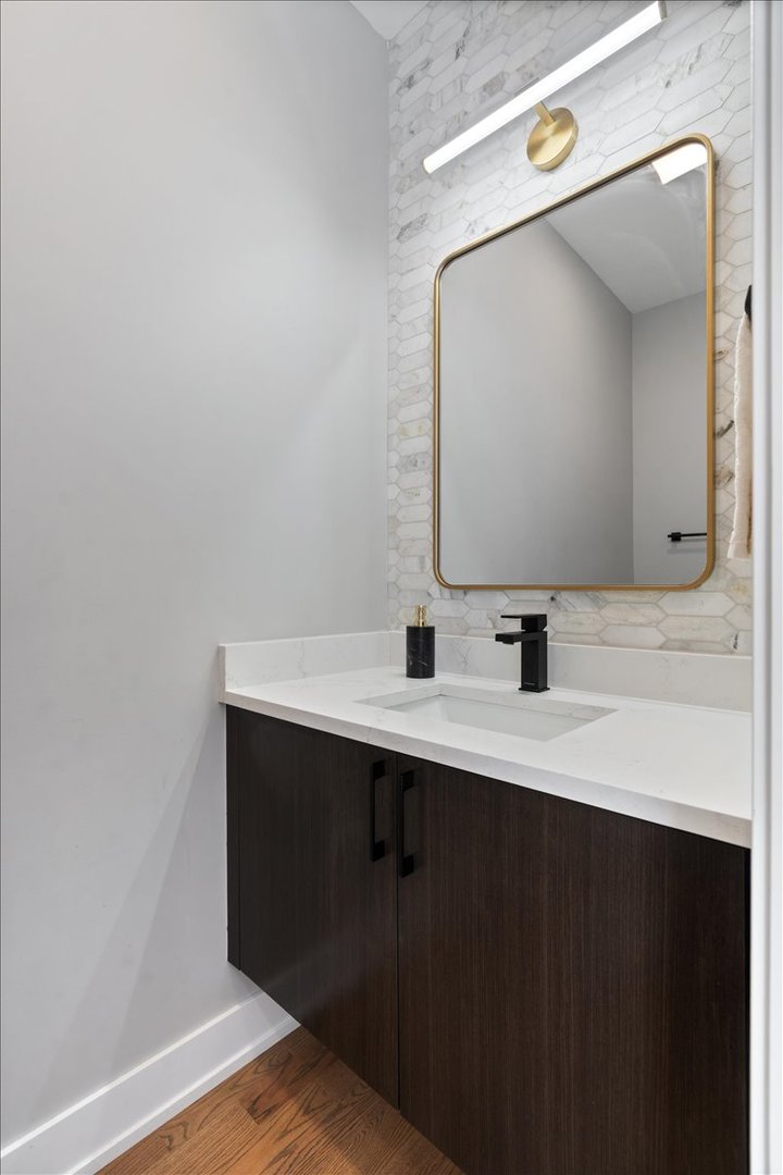4442 S Drexel Boulevard G Property Photo 15