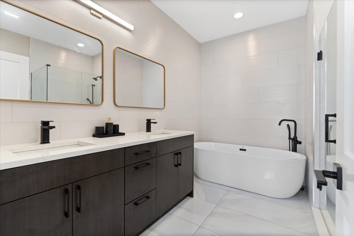 4442 S Drexel Boulevard G Property Photo 18