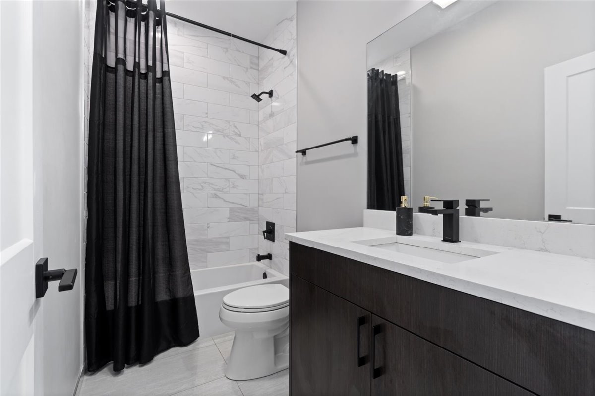 4442 S Drexel Boulevard G Property Photo 23