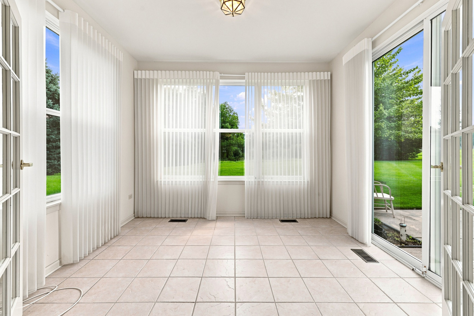 12970 Cold Springs Drive Property Photo 9