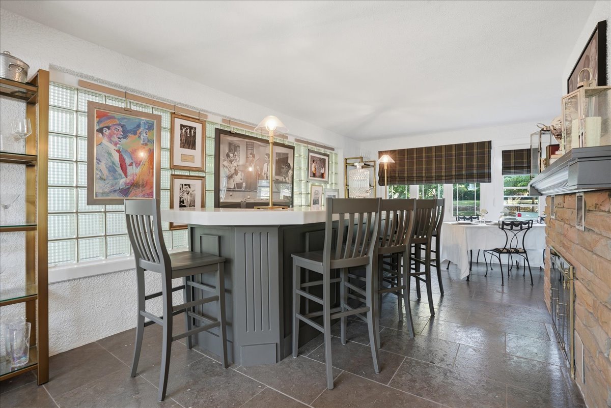 1116 E Monroe Street Property Photo 21