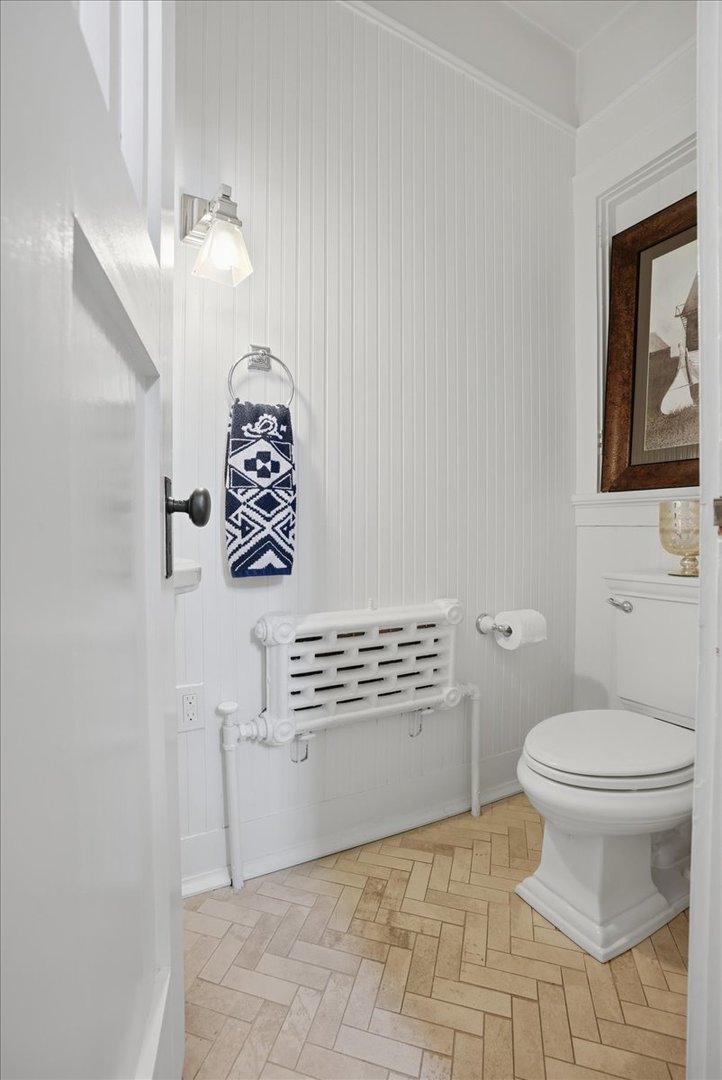 1116 E Monroe Street Property Photo 25