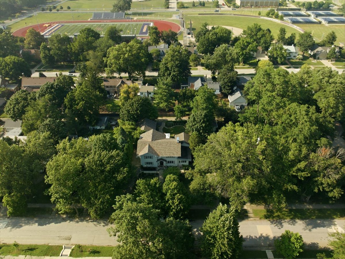 1116 E Monroe Street Property Photo 66