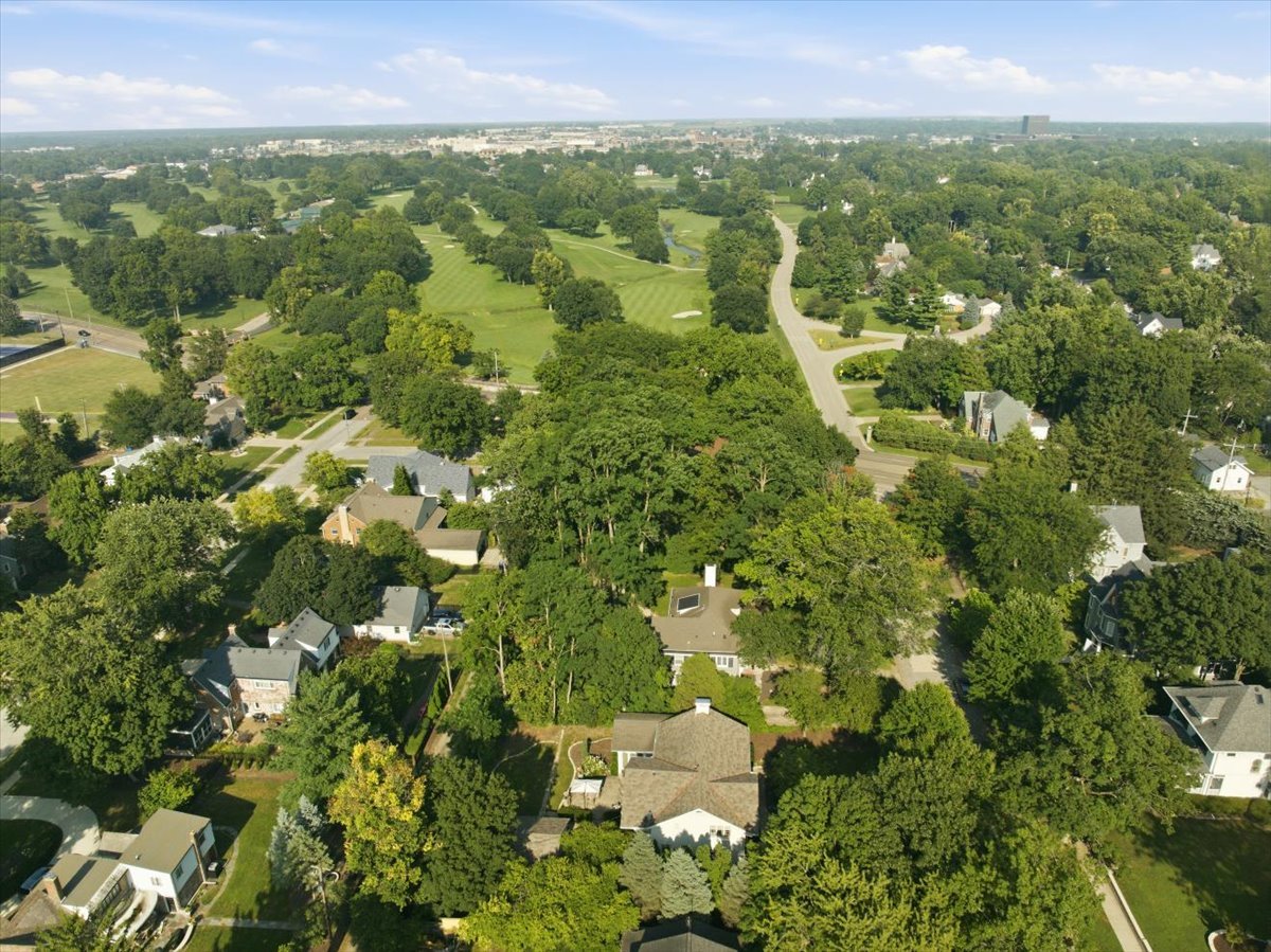 1116 E Monroe Street Property Photo 69