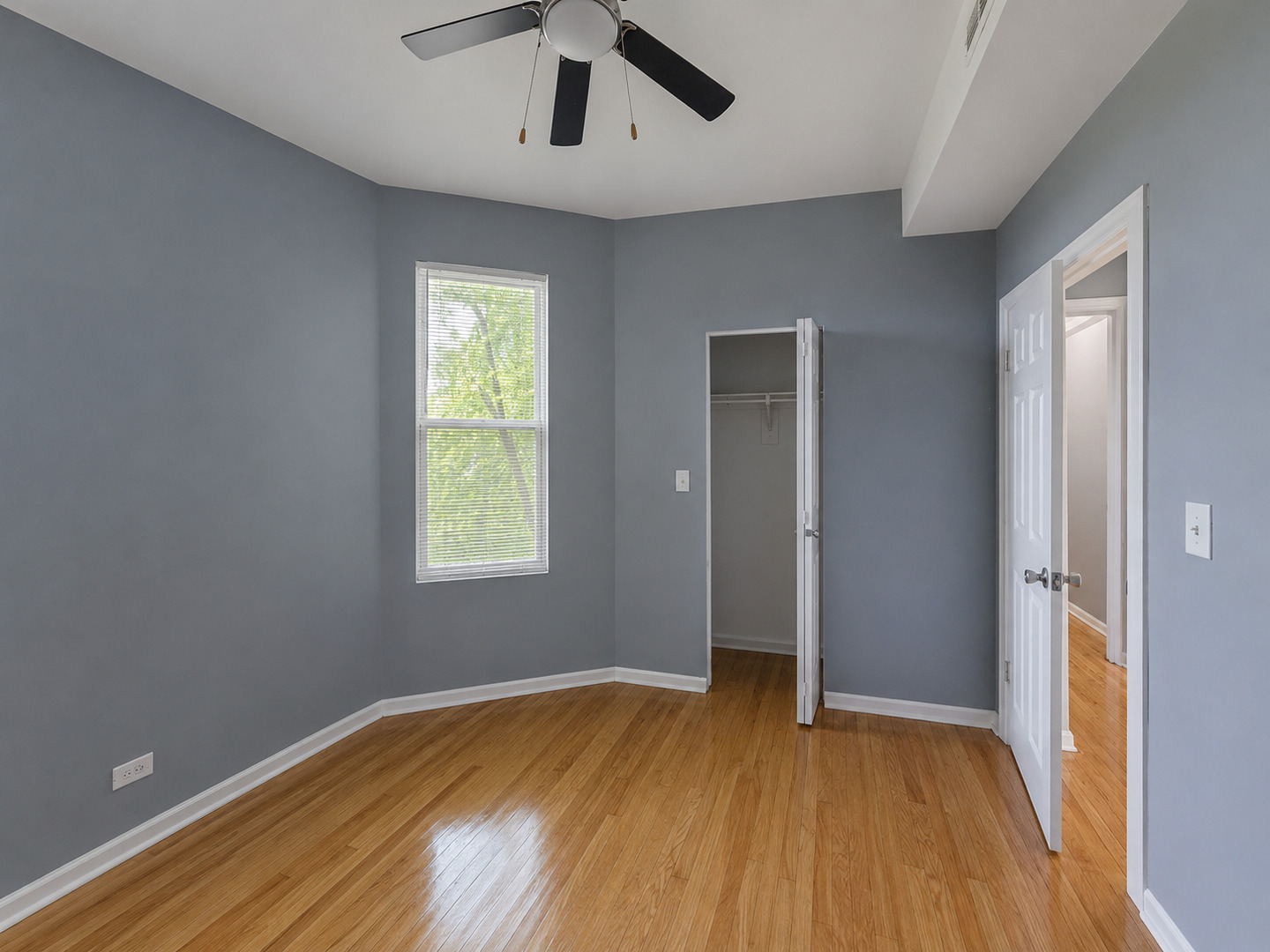 3130 W Polk Street Property Photo 6