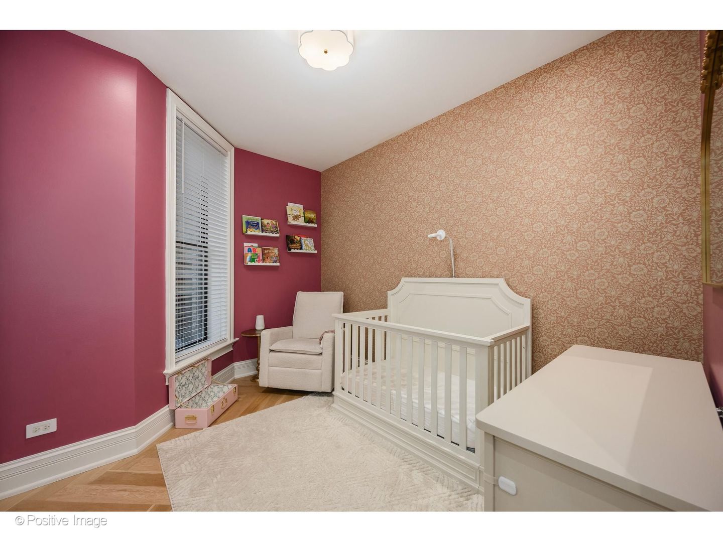 17 E Division Street 1e Property Photo 17