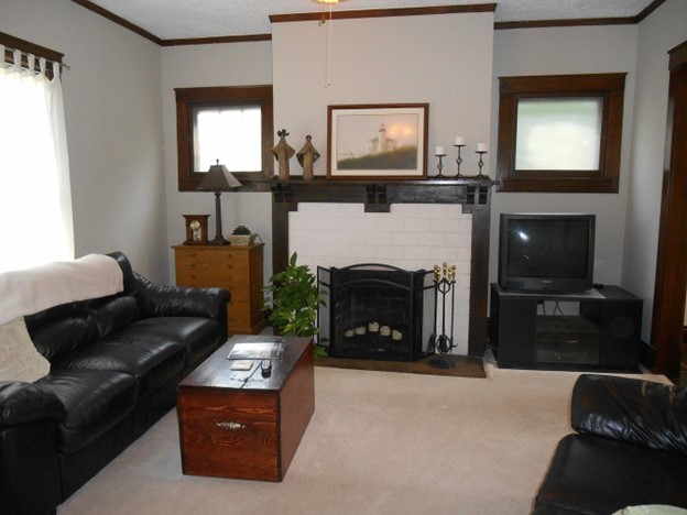 506 N Mclean Street Property Photo 4