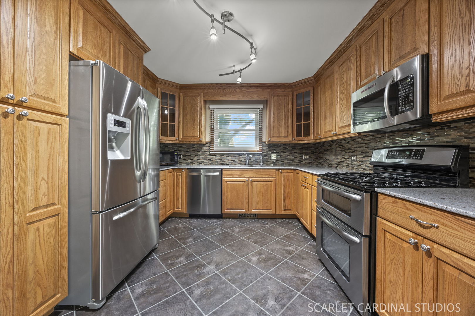 904 Santa Rosa Avenue Property Photo 10