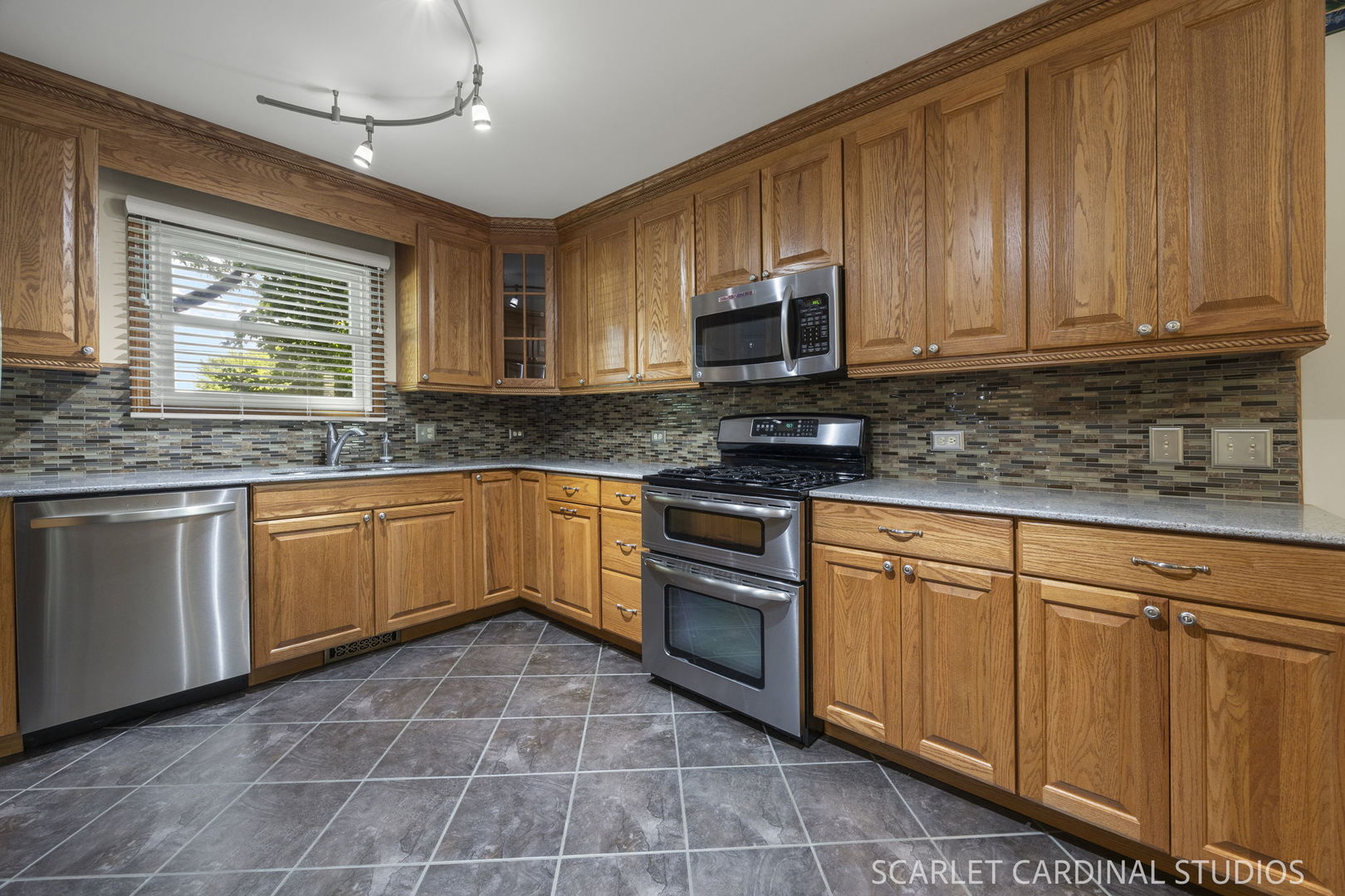904 Santa Rosa Avenue Property Photo 11