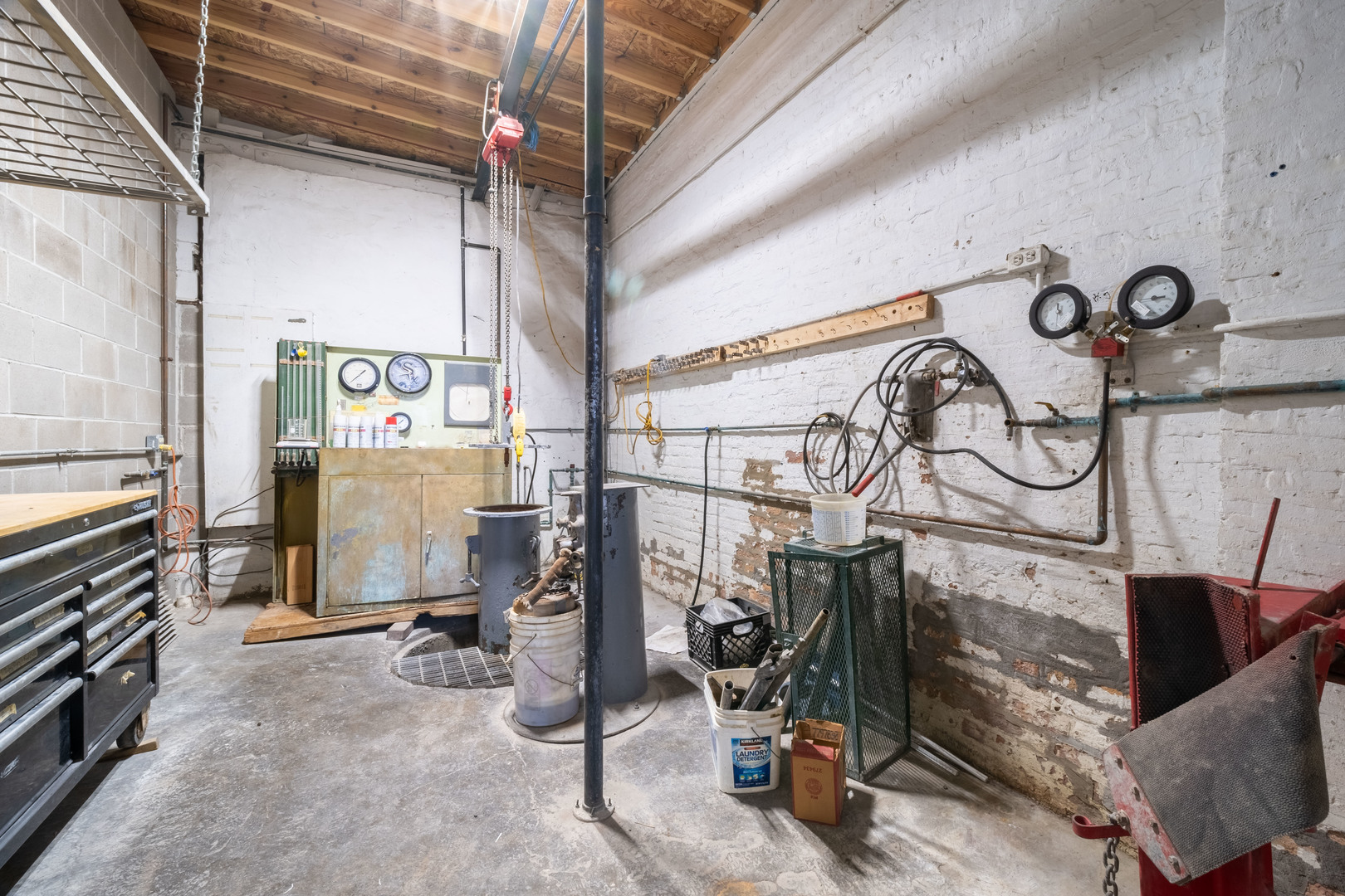 4730 W Armitage Avenue Property Photo 10