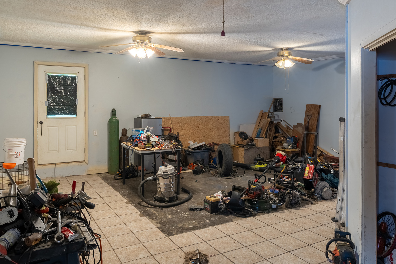18680 Galatia Post Road Property Photo 31