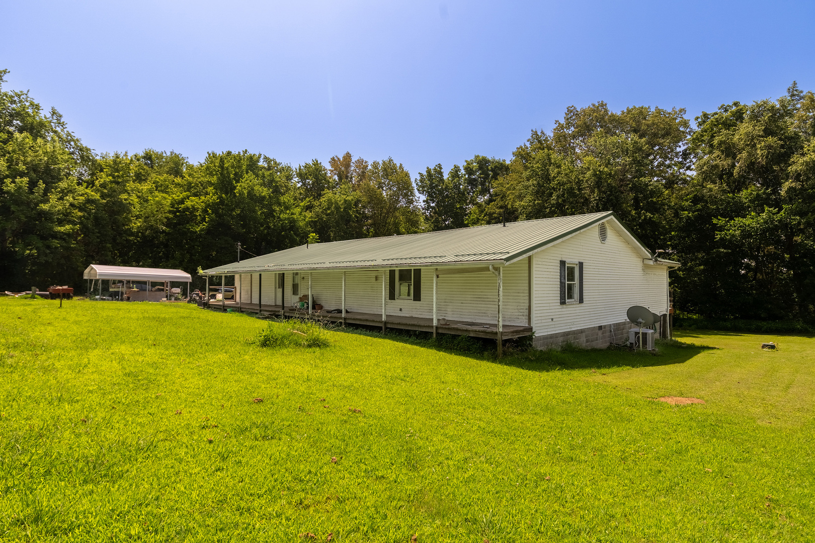 18680 Galatia Post Road Property Photo 32
