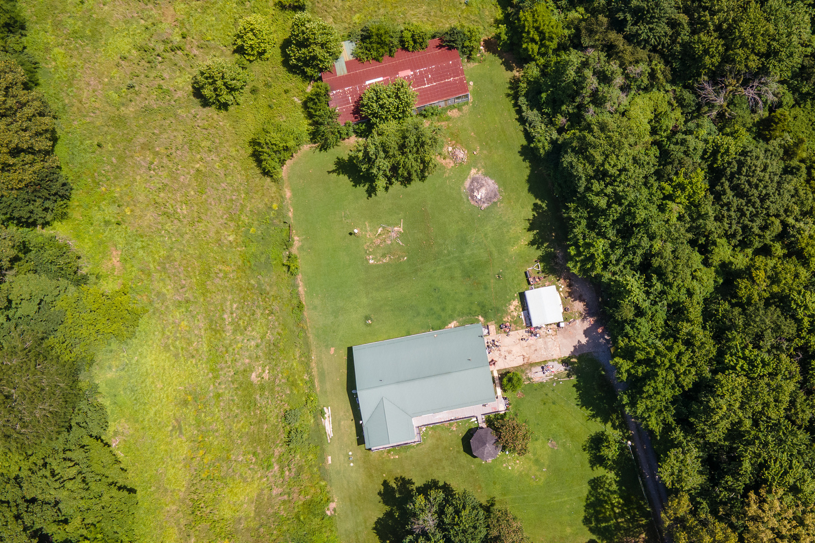 18680 Galatia Post Road Property Photo 40