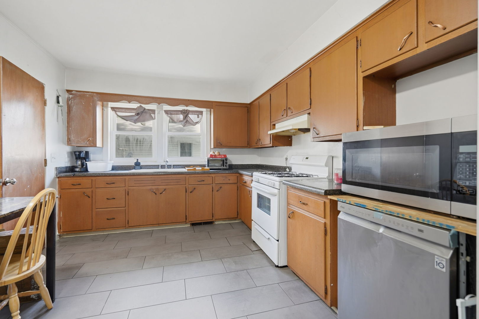 2018 W Central Park Avenue Property Photo 7