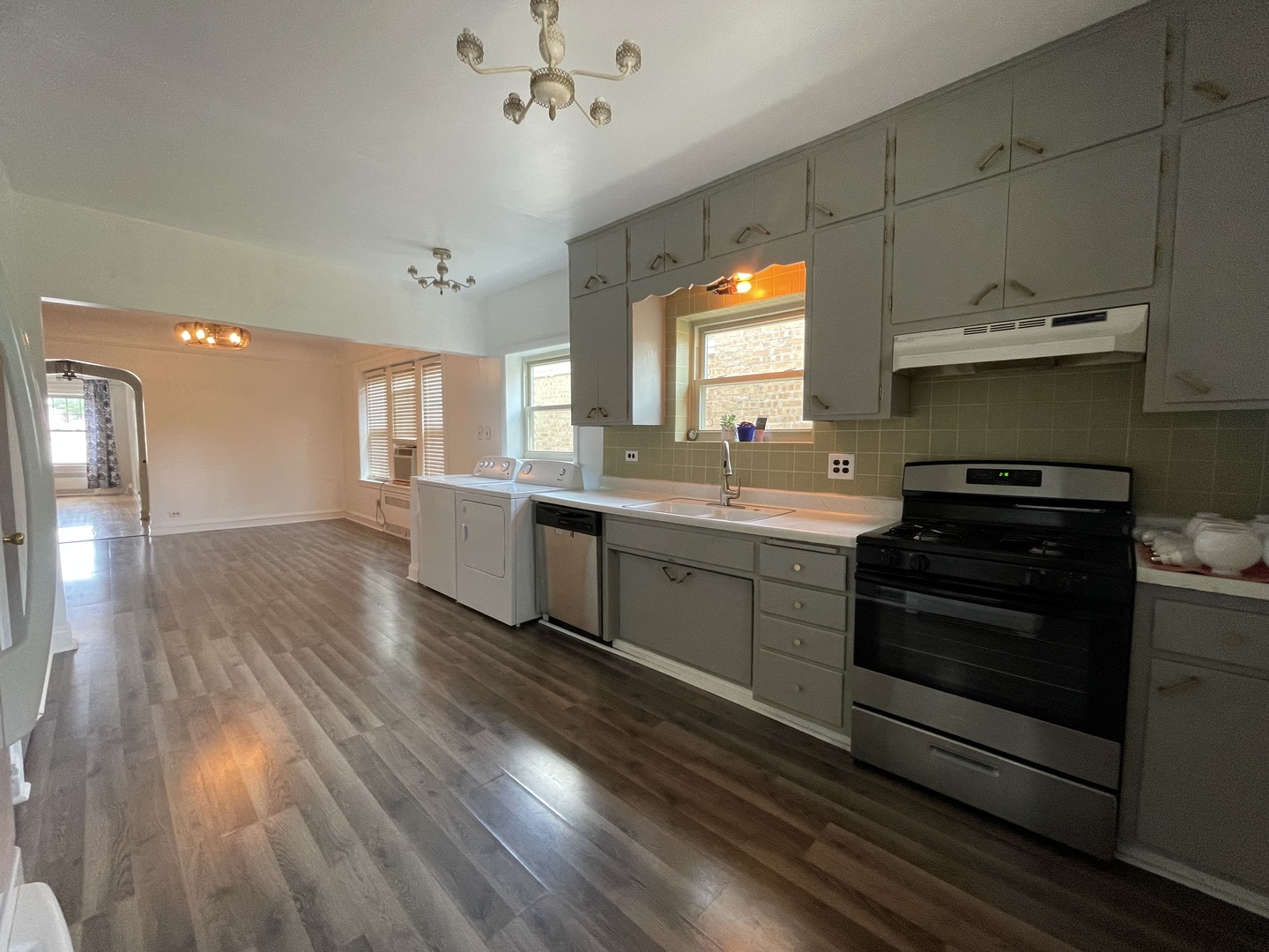 5832 N Virginia Avenue 2 Property Photo 7
