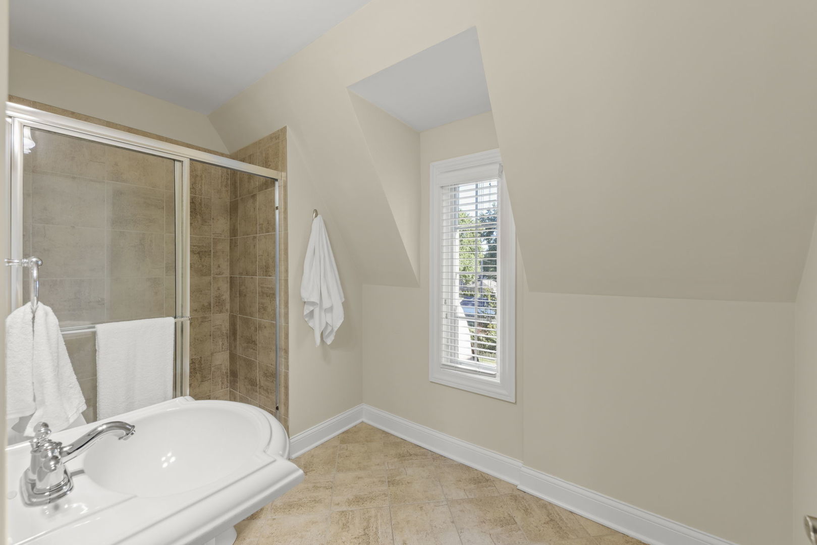 706 N Ellsworth Street Property Photo 53