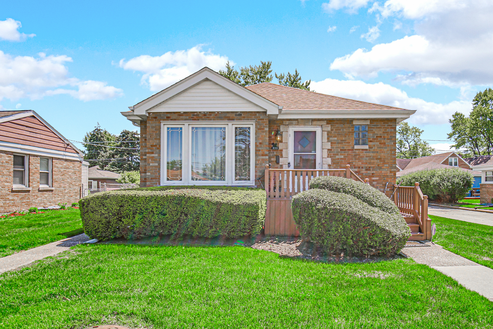5141 W Chase Avenue Property Photo 1