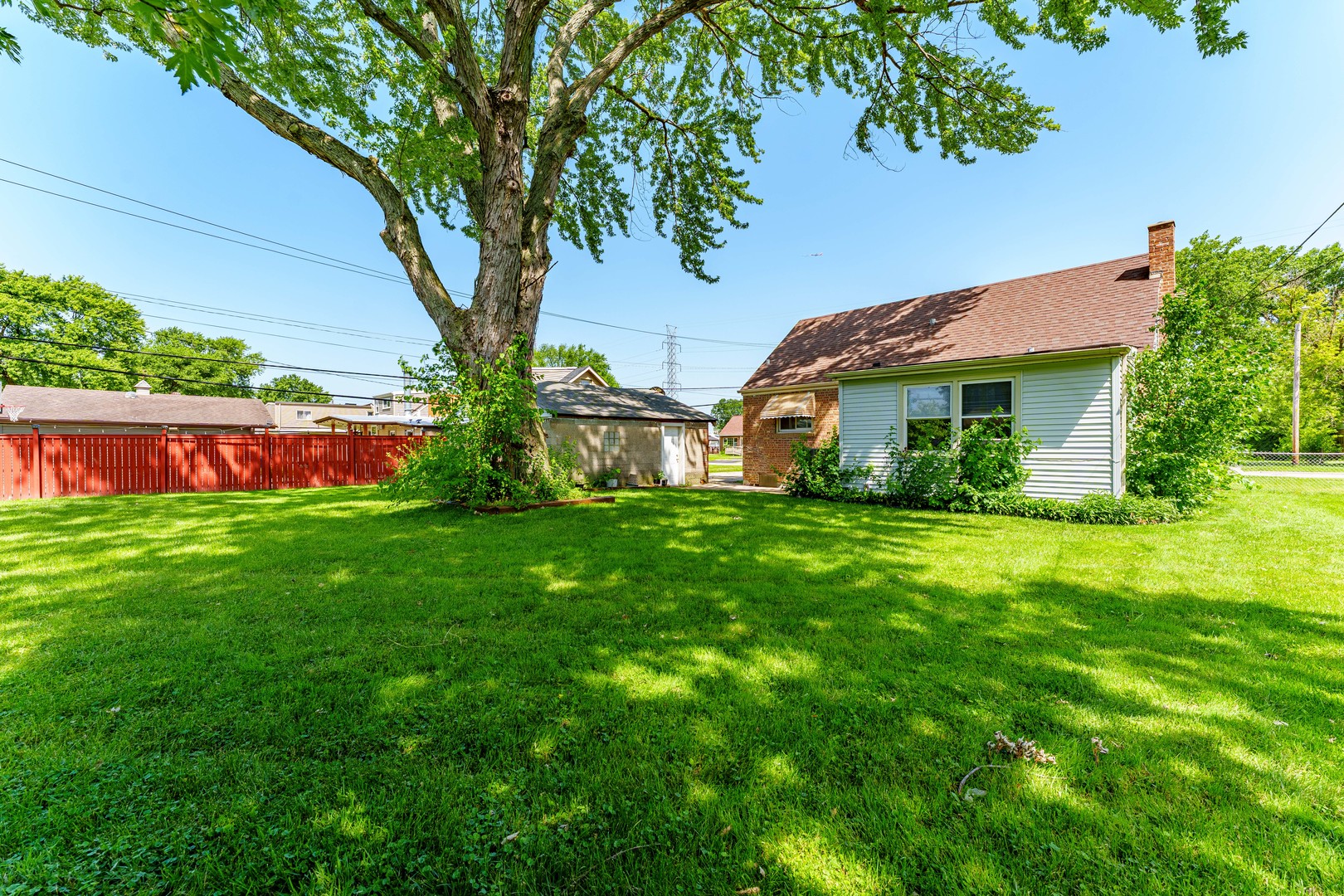 7805 Suburban Lane Property Photo 22