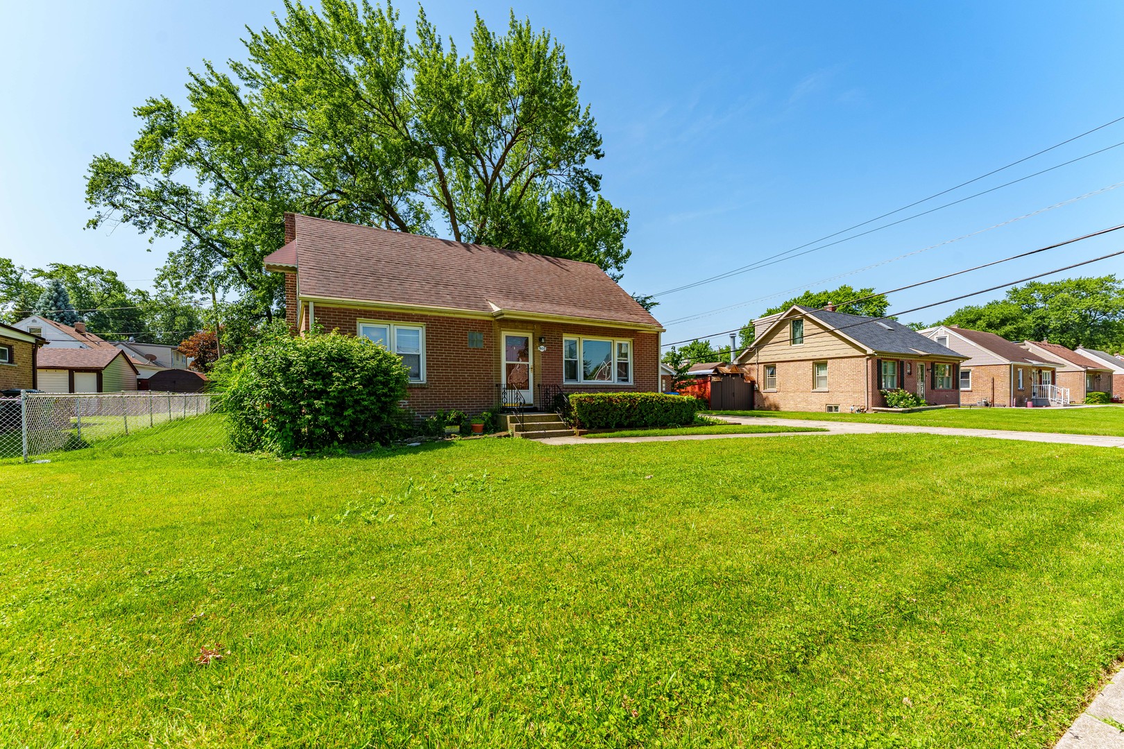 7805 Suburban Lane Property Photo 24