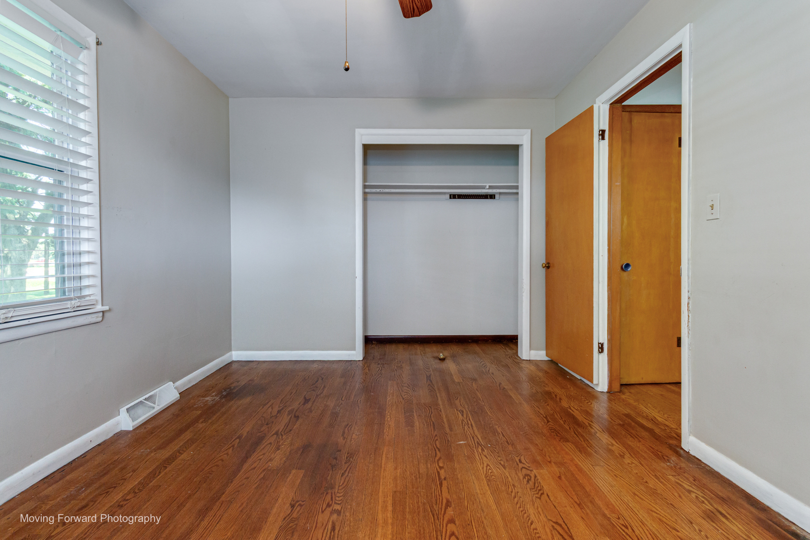 7s175 N Eola Road Property Photo 10