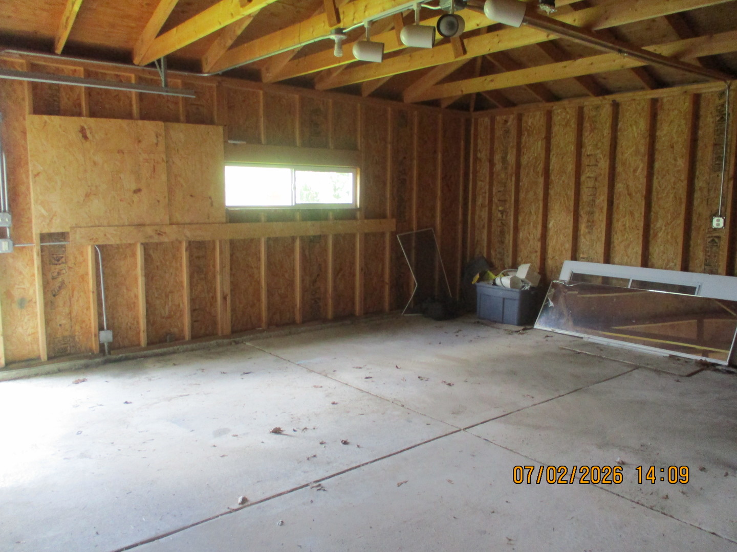 12694654 Property Photo 17