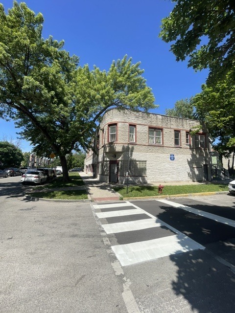 4200 W Hirsch Street Property Photo 2