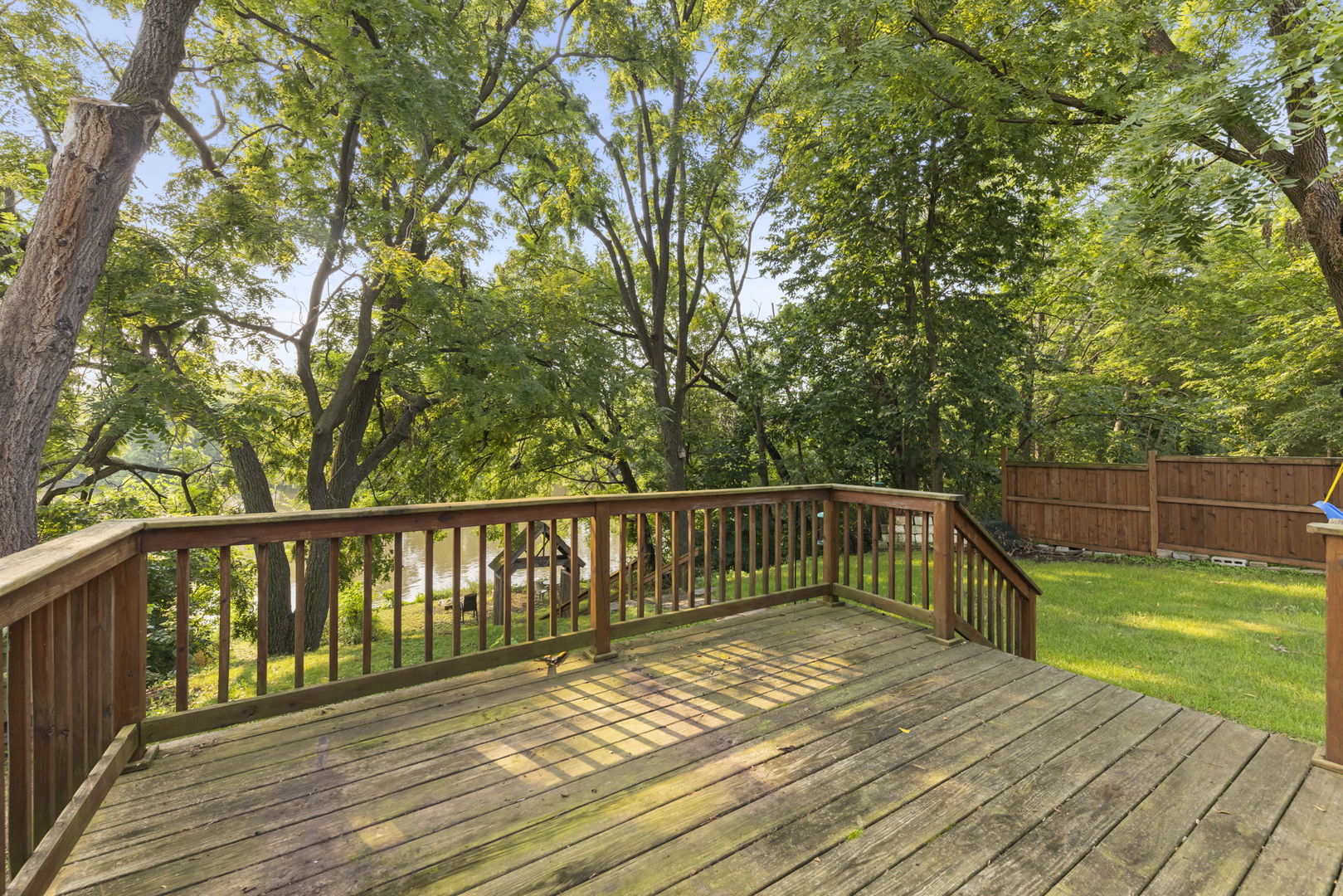 127 S River Street Property Photo 6