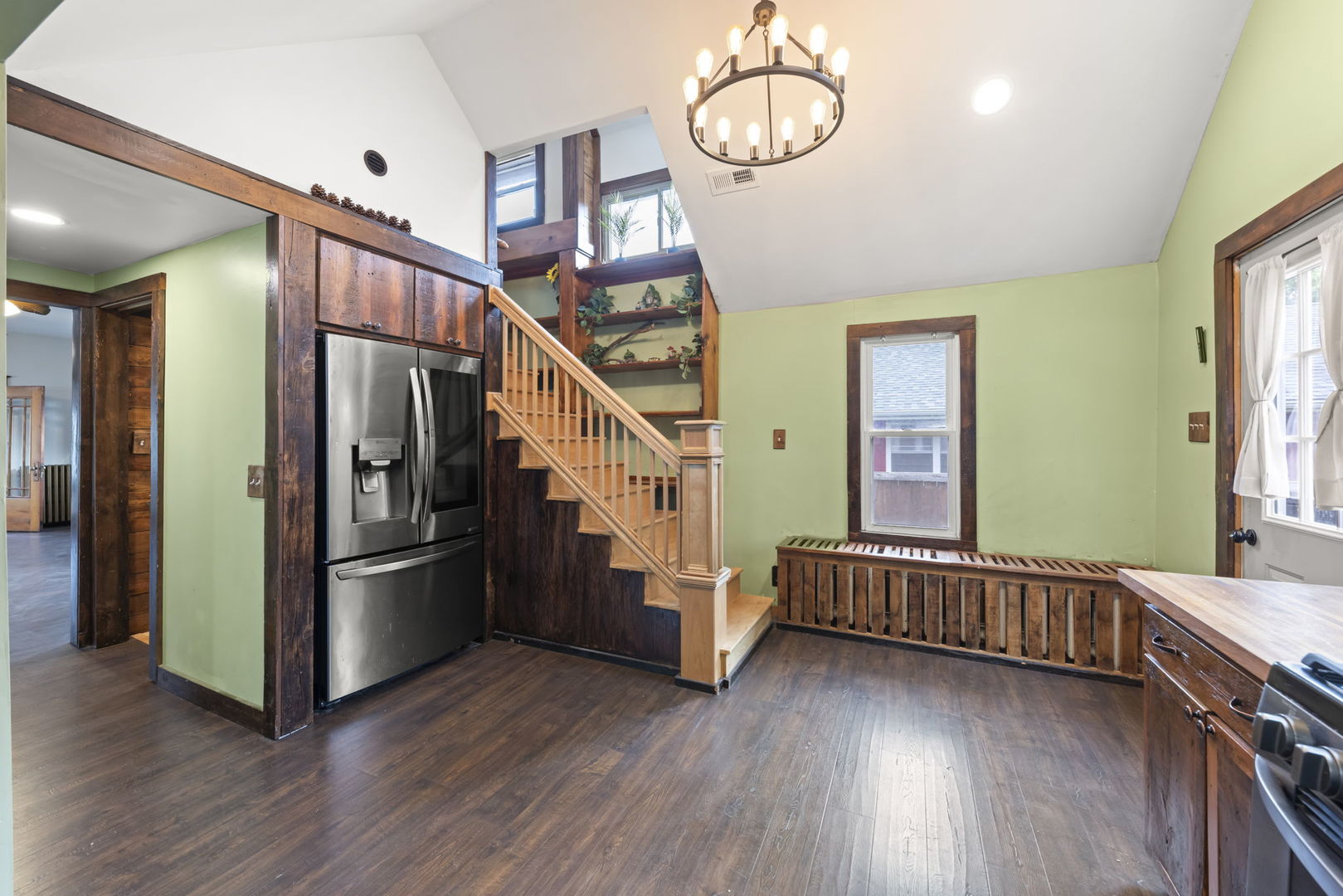 127 S River Street Property Photo 17