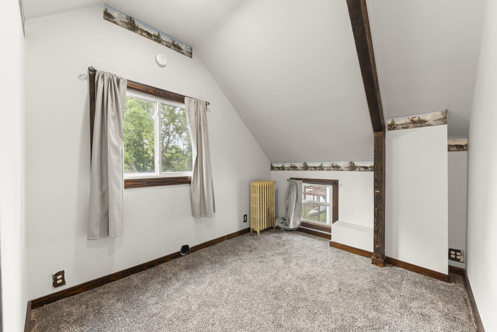 127 S River Street Property Photo 23