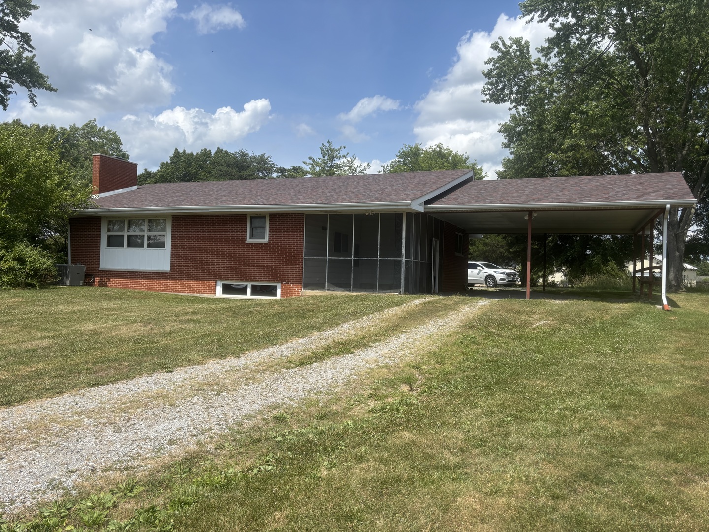 1805 Marion Street Property Photo 6