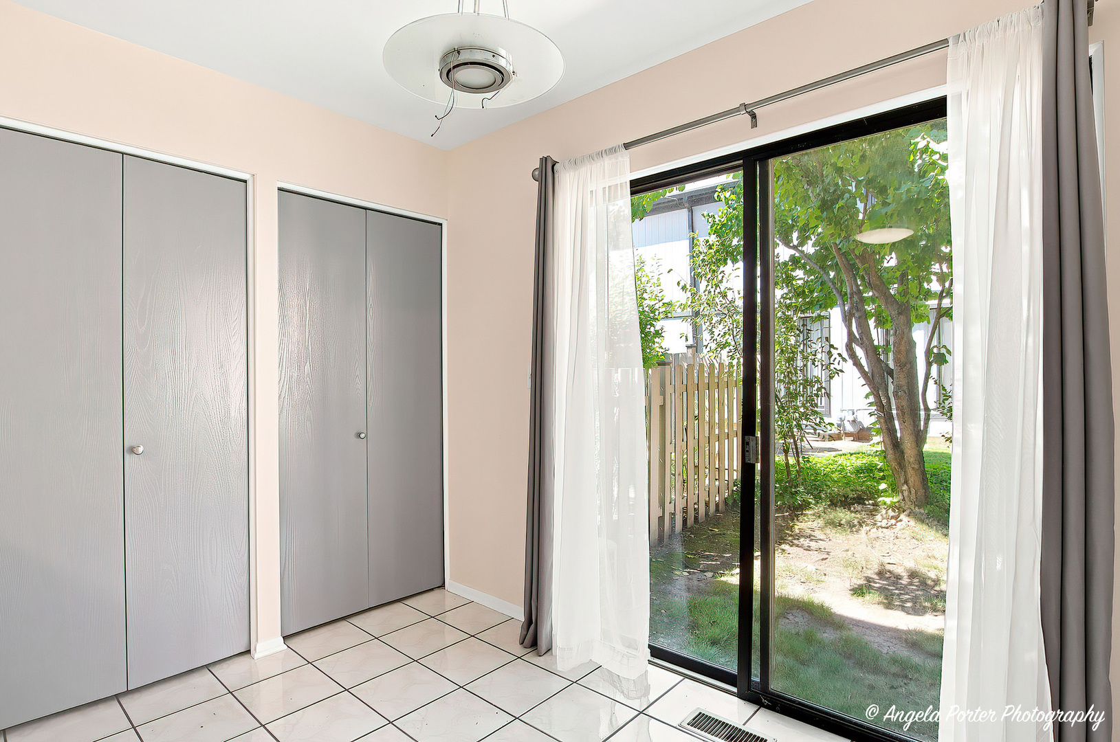 246 Shadowbend Drive Property Photo 8