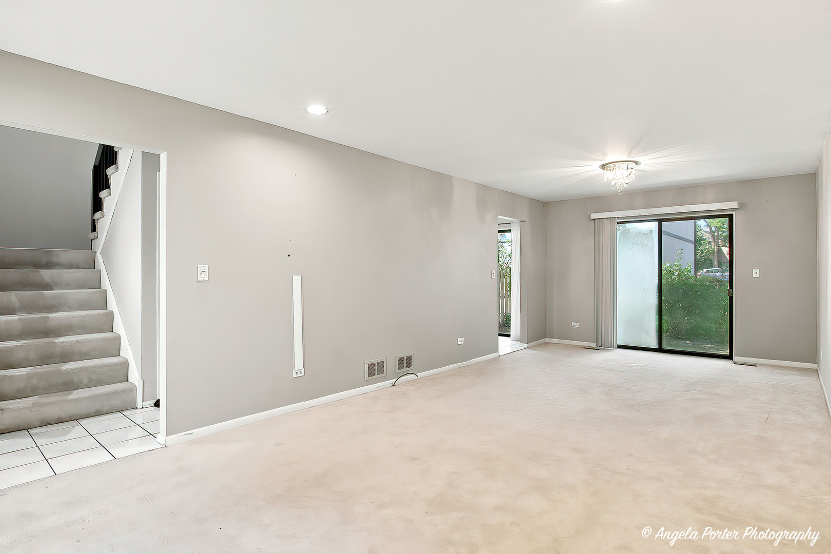 246 Shadowbend Drive Property Photo 9