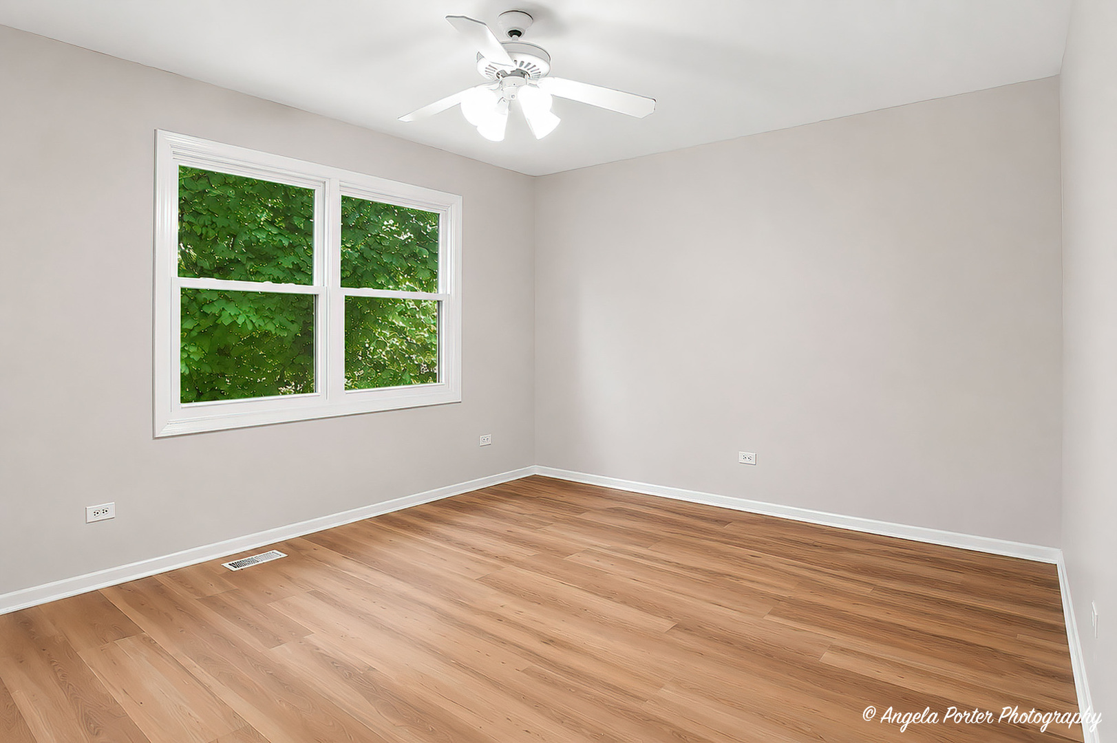 246 Shadowbend Drive Property Photo 14