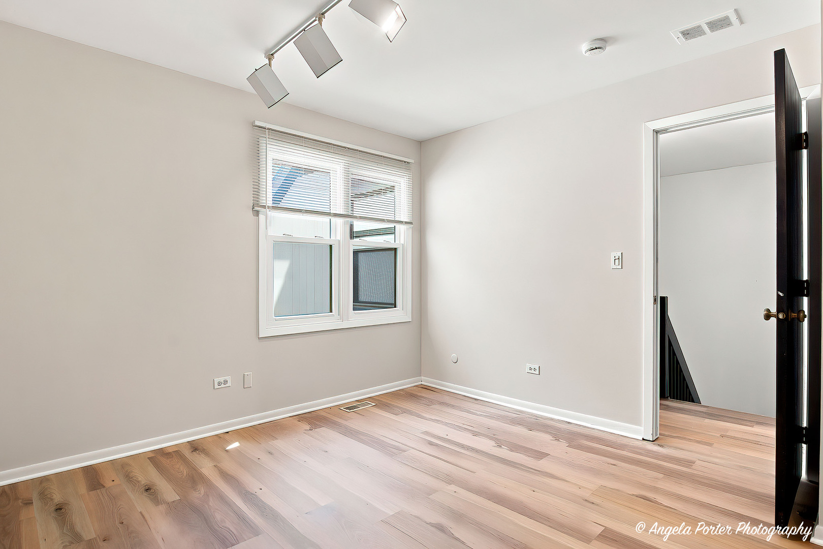 246 Shadowbend Drive Property Photo 20