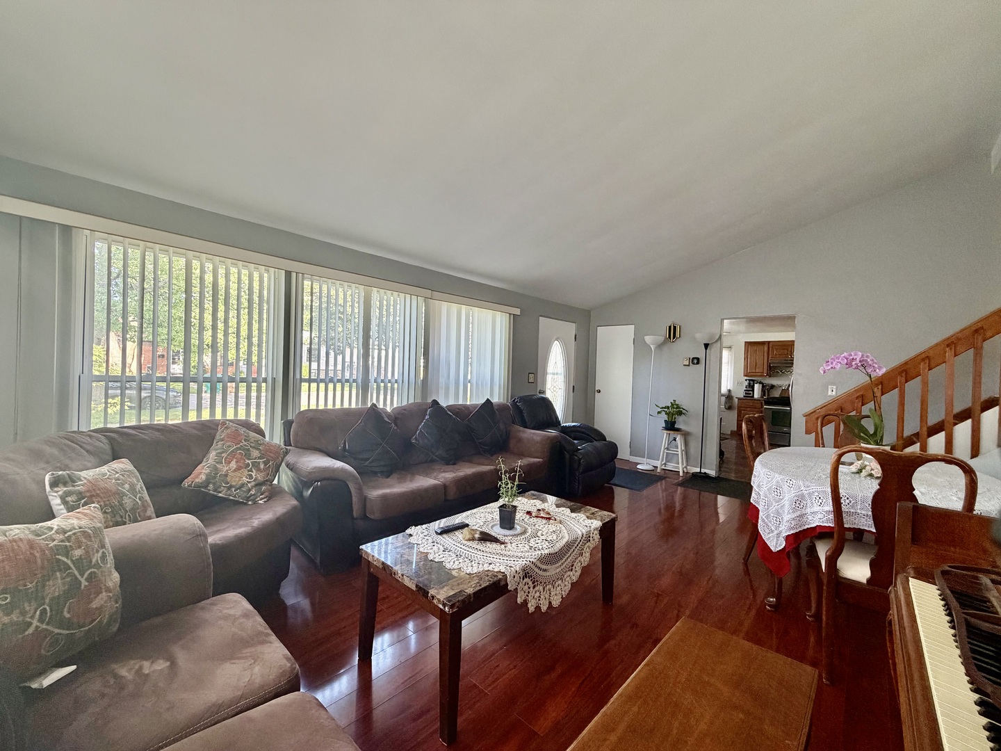 2210 Hermon Avenue Property Photo 4