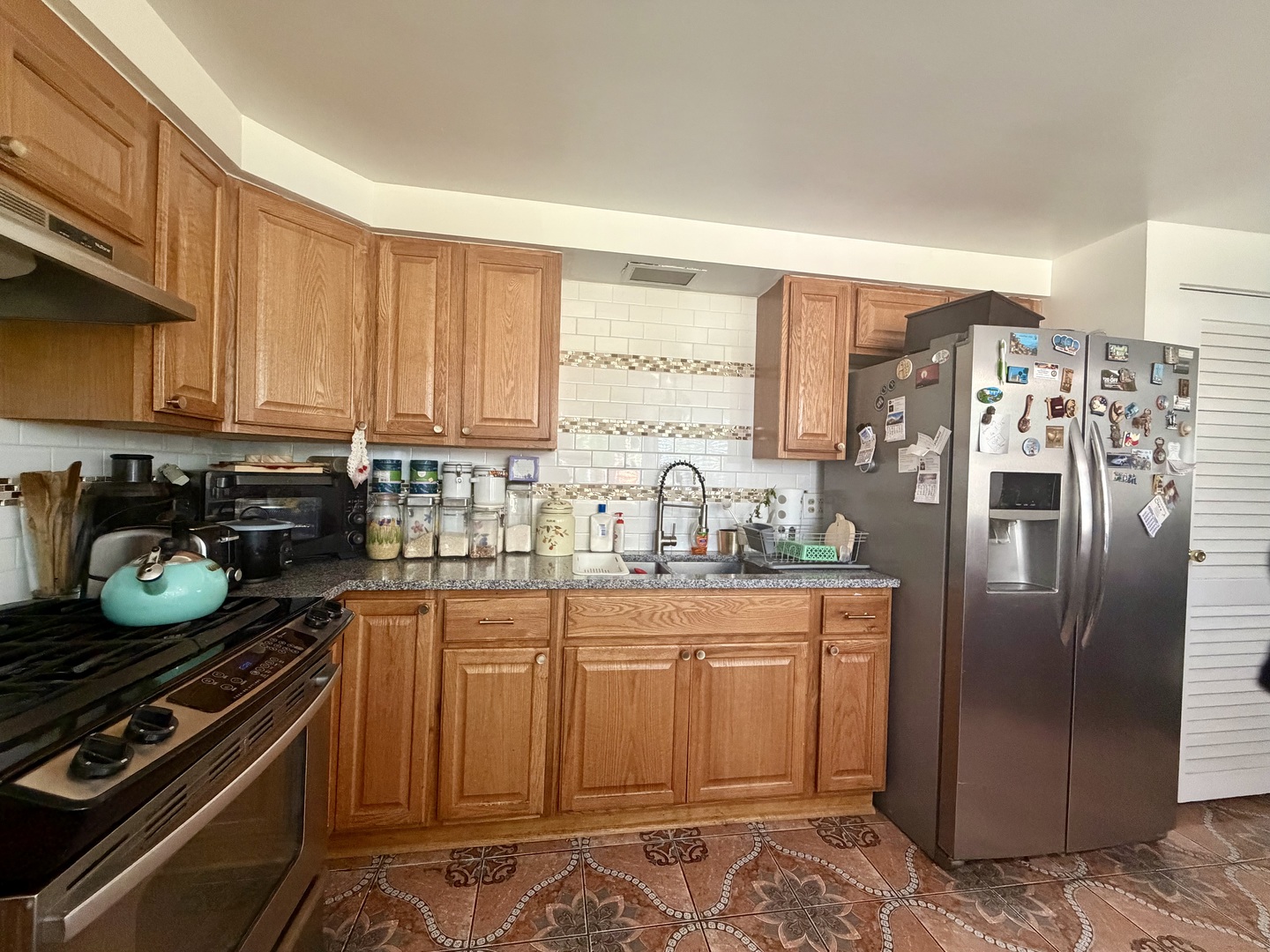 2210 Hermon Avenue Property Photo 5