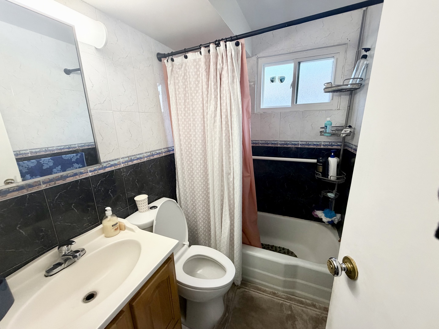 2210 Hermon Avenue Property Photo 12