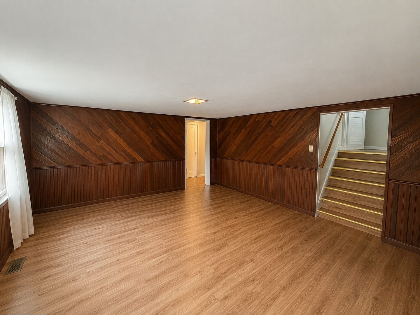2210 Hermon Avenue Property Photo 13