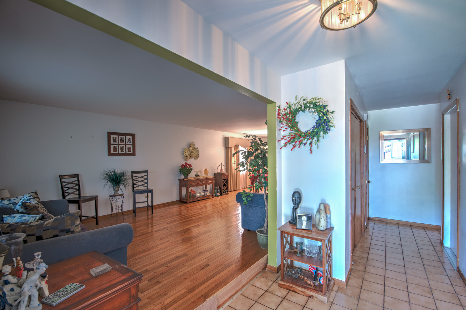 1960 185th Street Property Photo 4