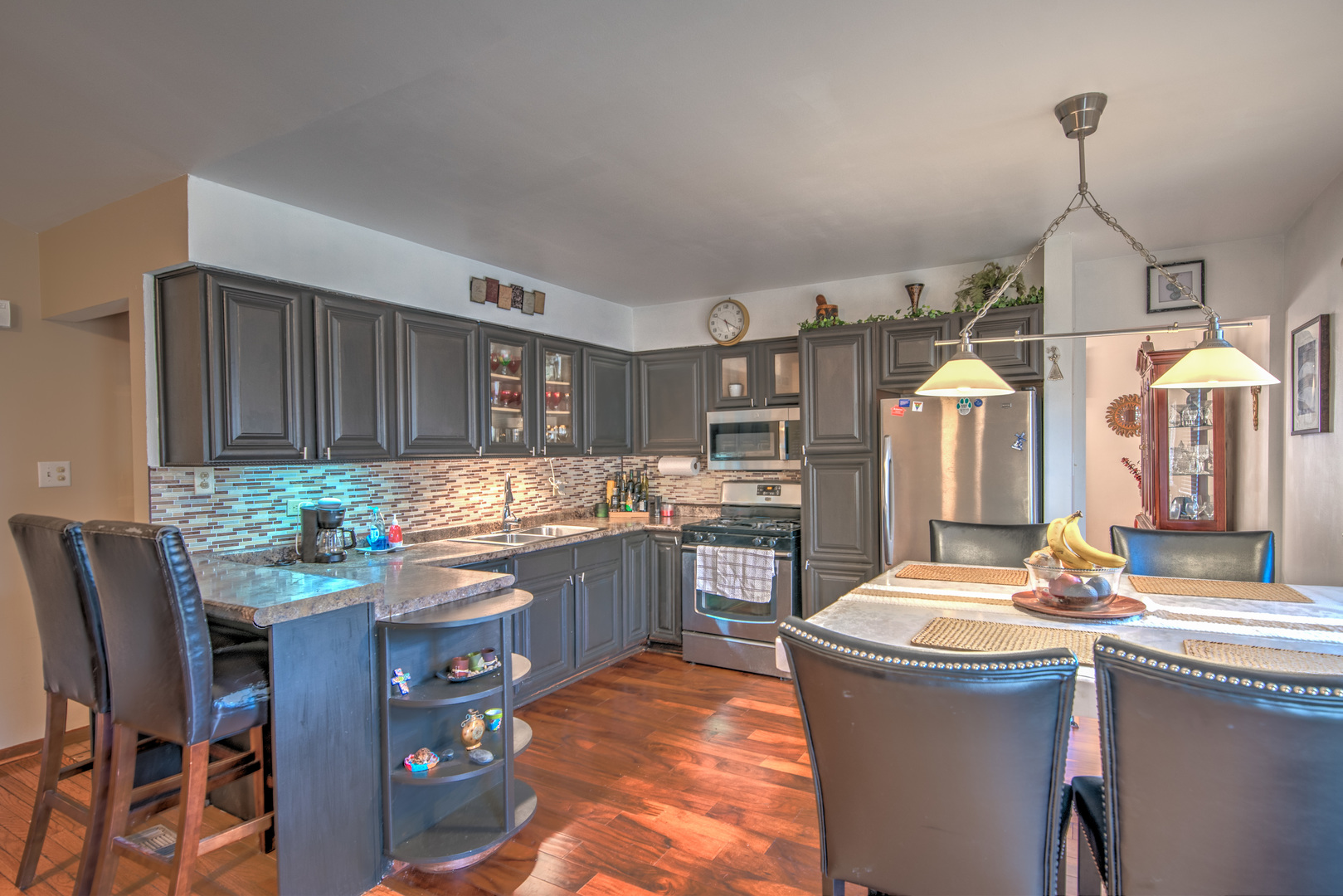 1960 185th Street Property Photo 9
