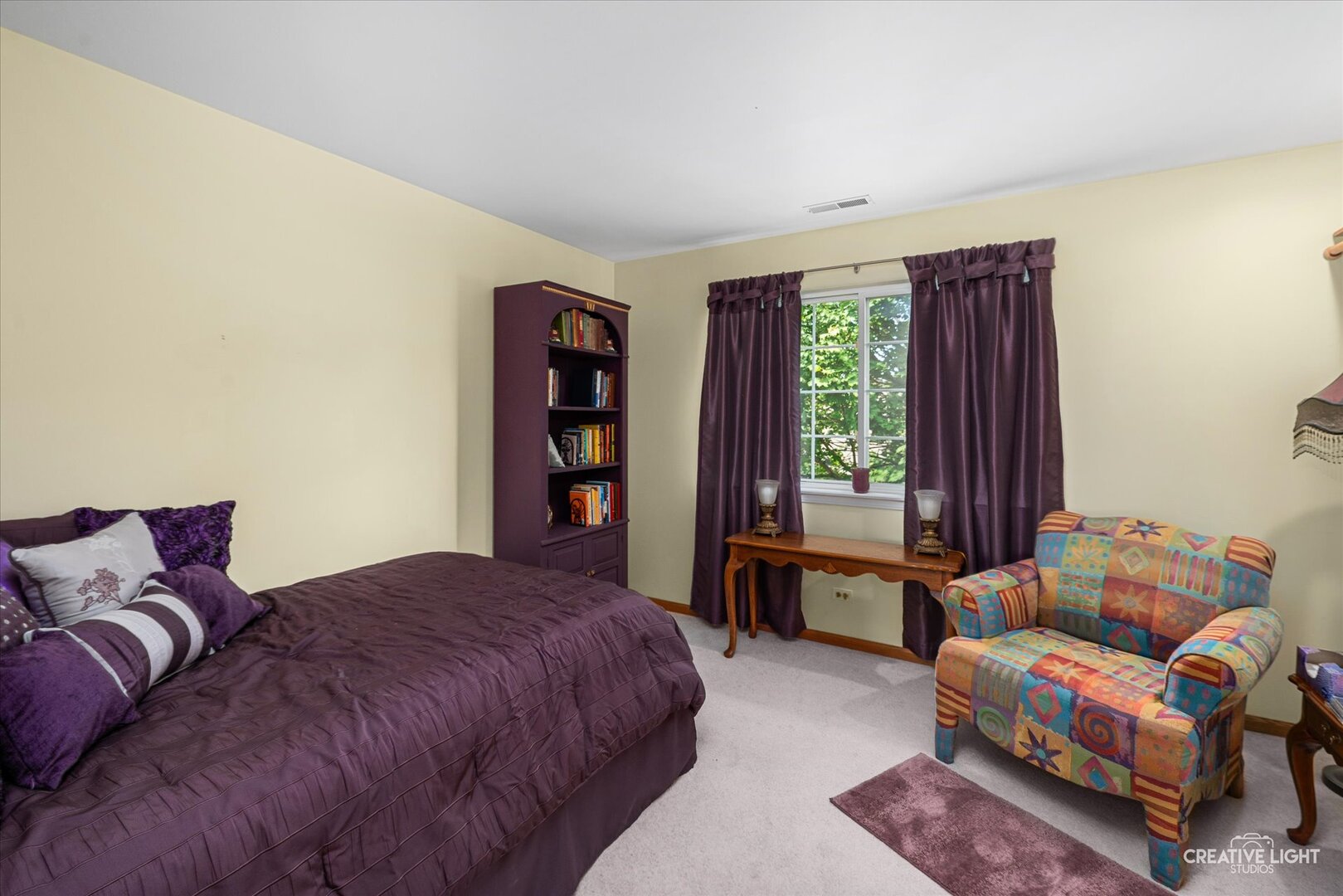 275 Capitol Drive B Property Photo 17