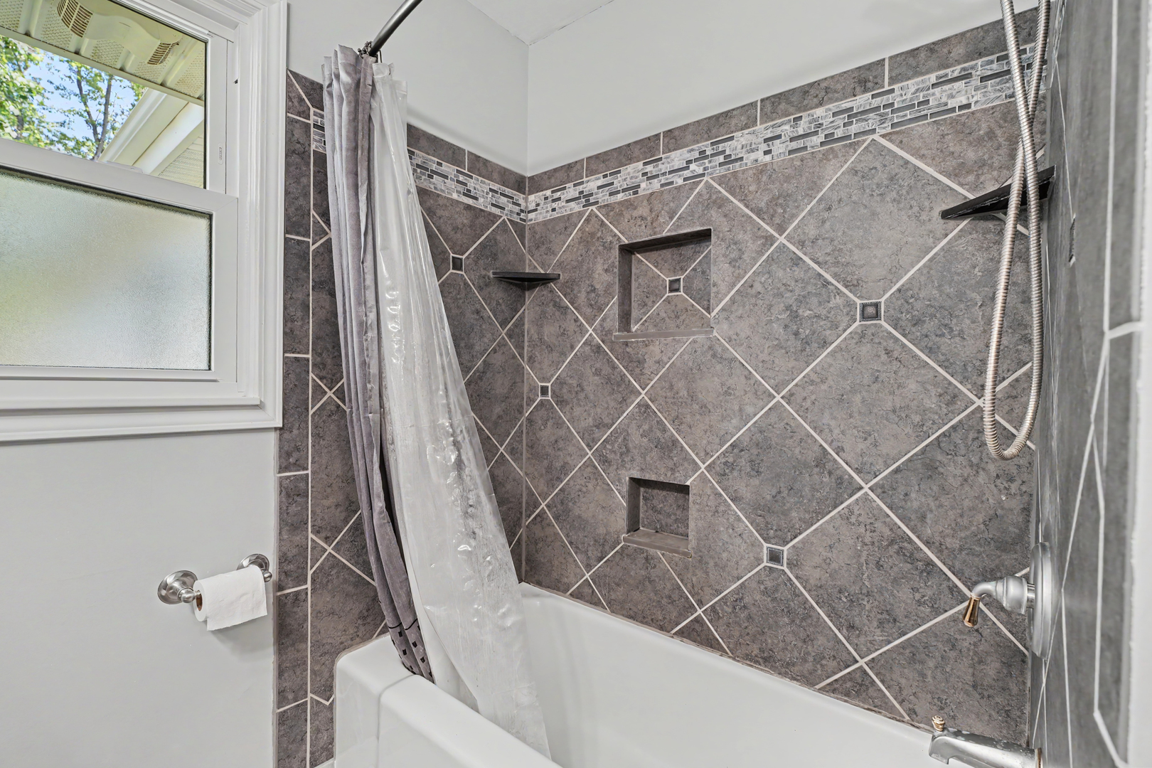 718 Dover Place Property Photo 19