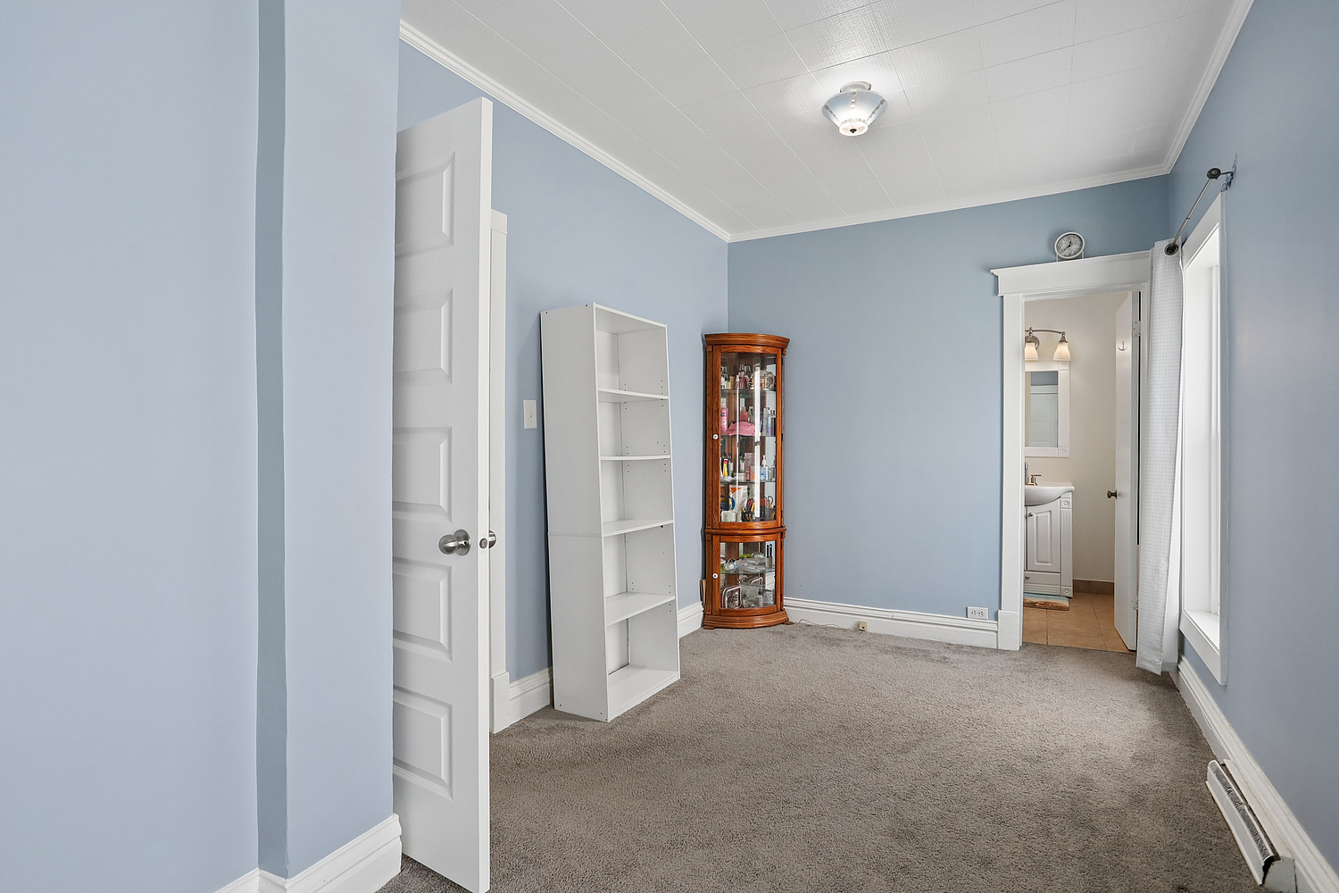 815 Oneida Street Property Photo 11