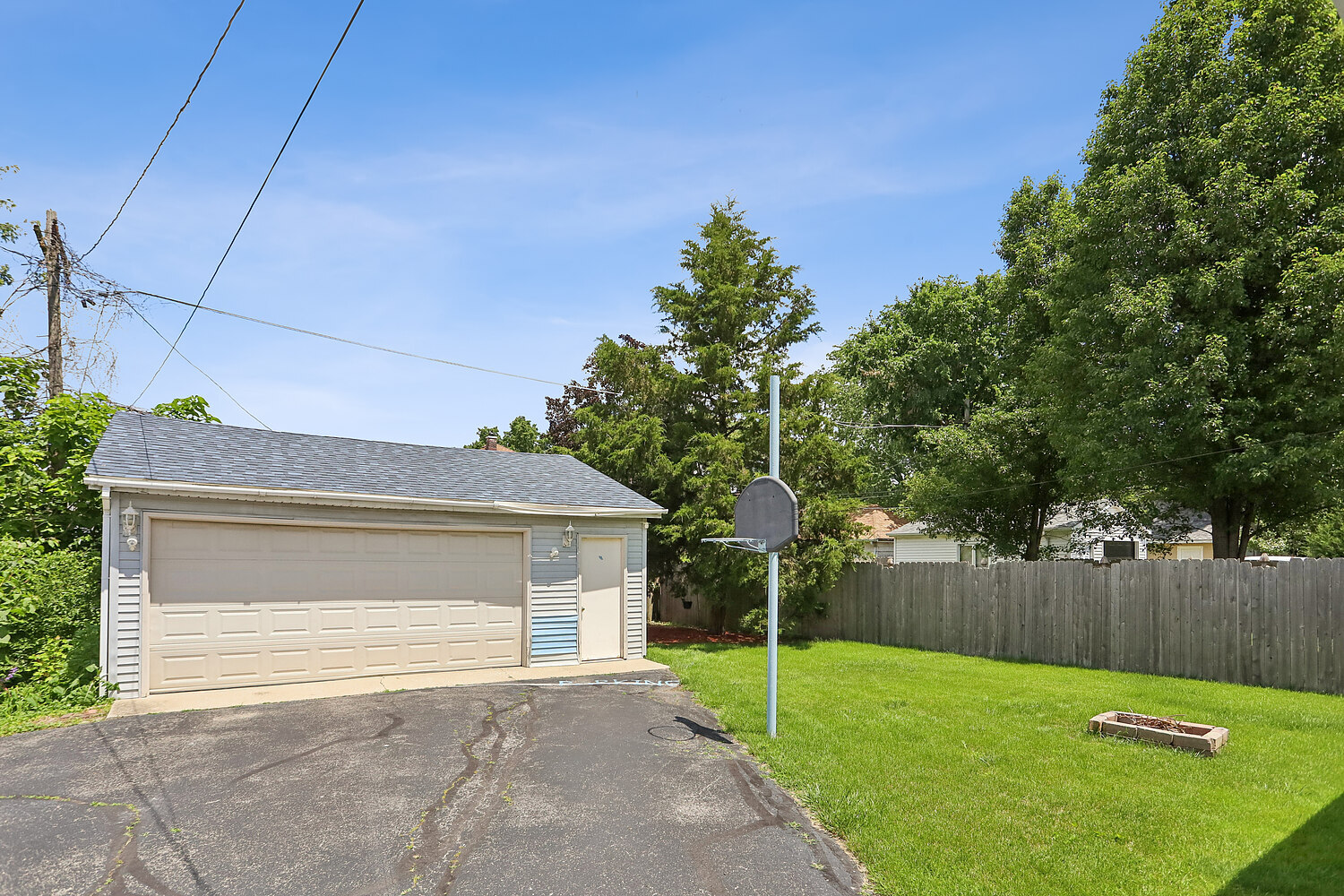 815 Oneida Street Property Photo 19