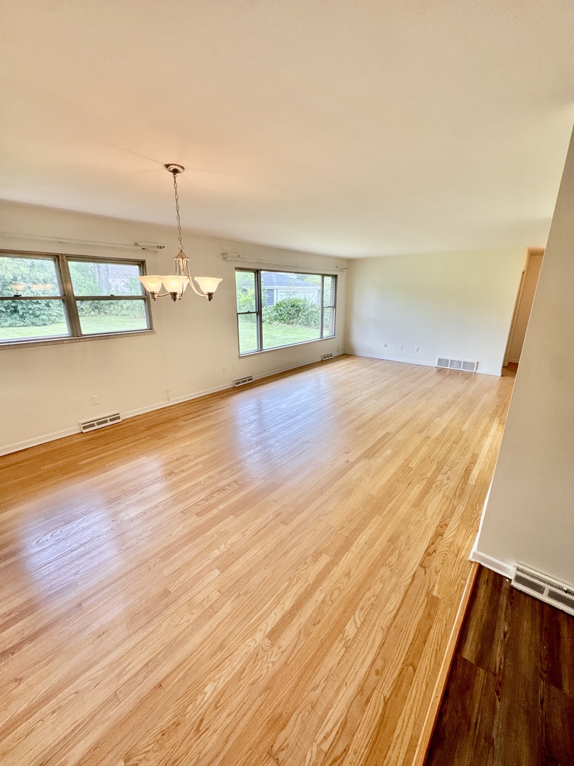 4707 Fairview Avenue Property Photo 7