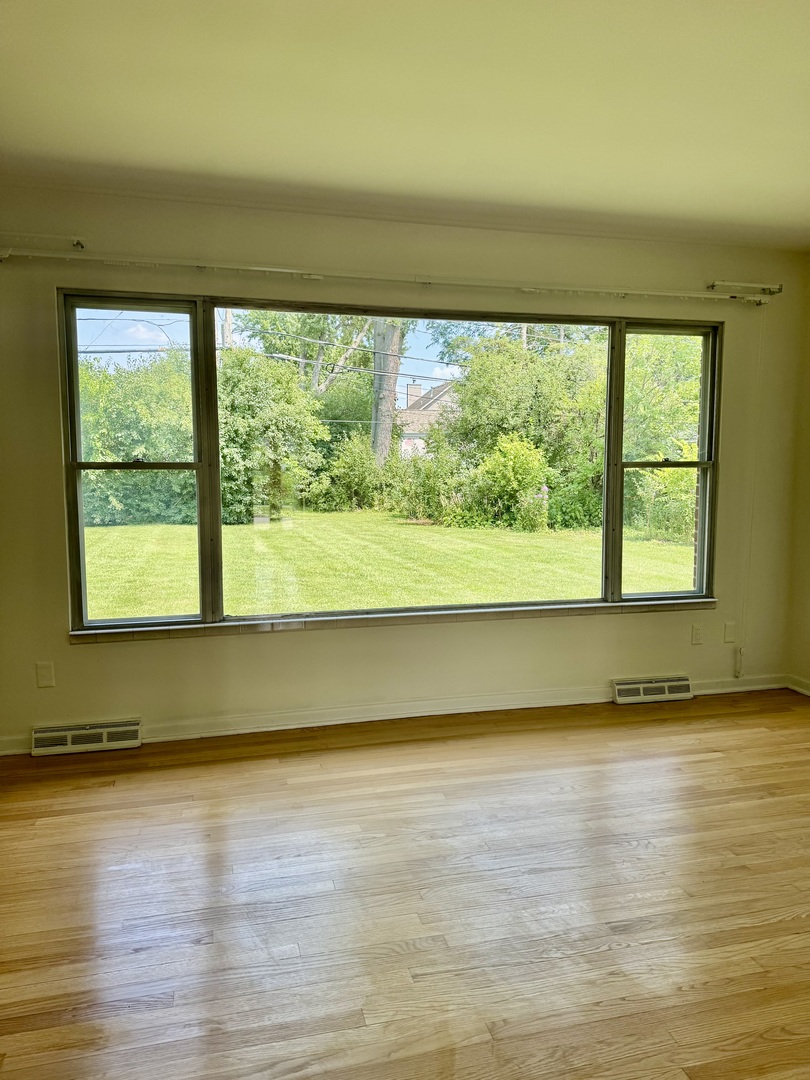 4707 Fairview Avenue Property Photo 8