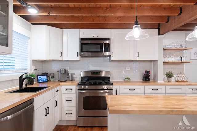 411 Edward Court Property Photo 10