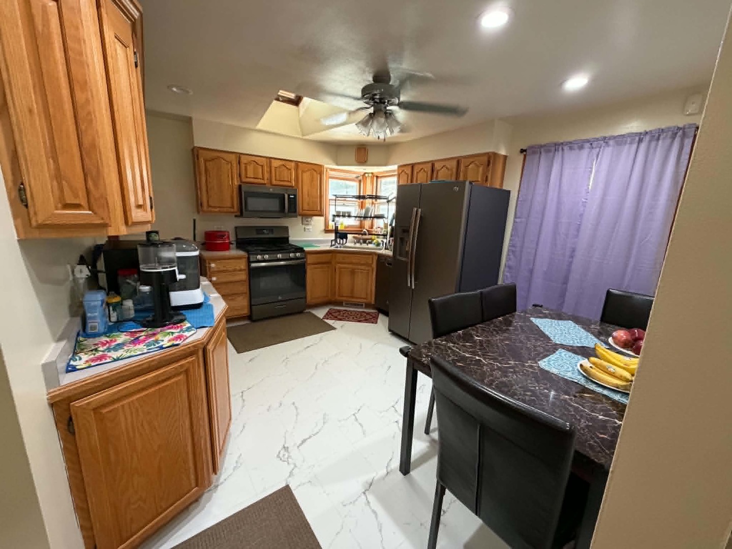 2444 Linden Avenue Property Photo 4
