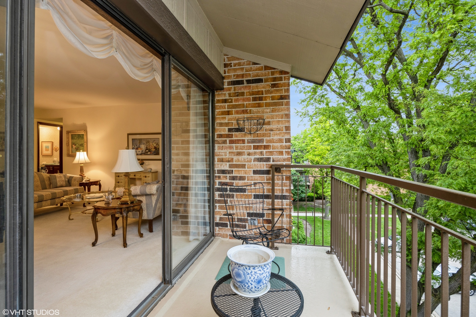 301 Lake Hinsdale Drive 404 Property Photo 15